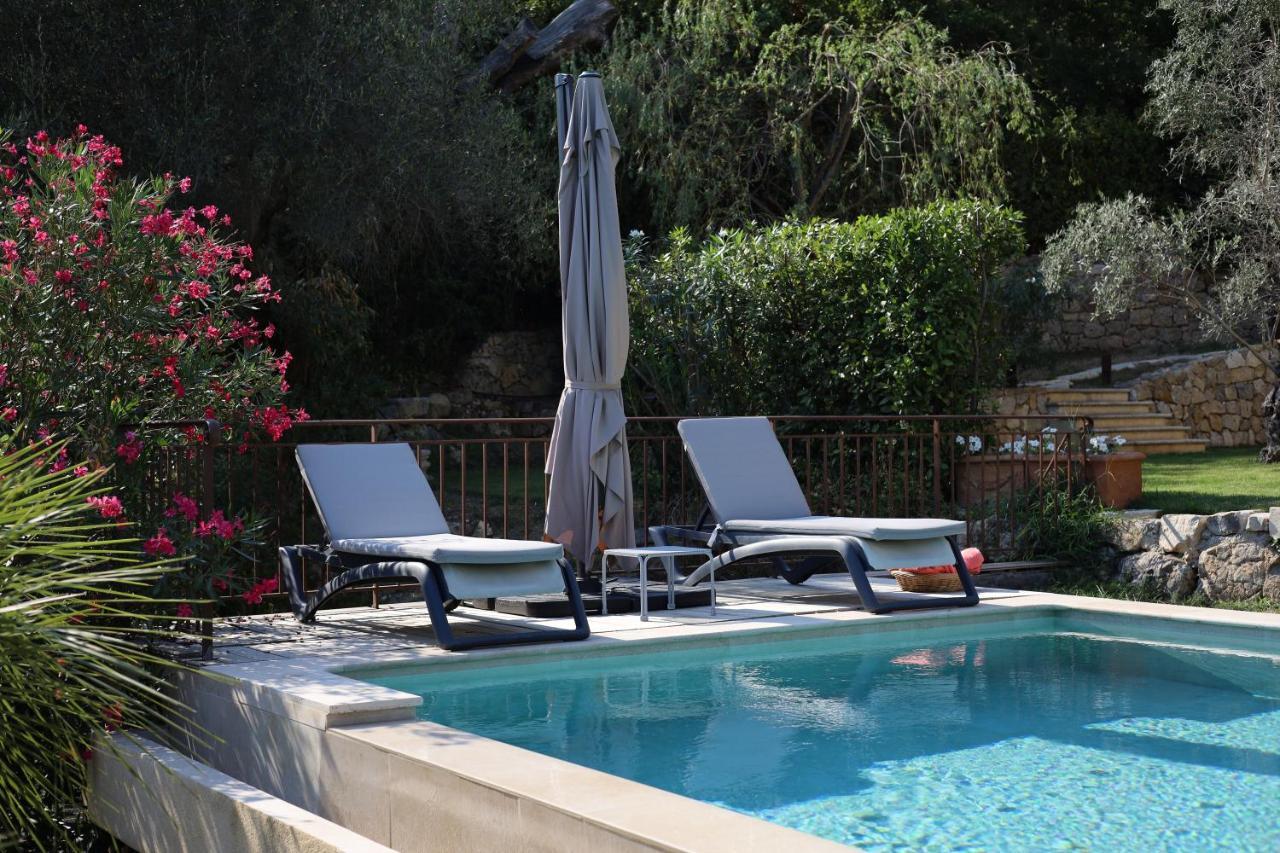 L'Elegante Bastide En Pierre Avec Vue Sur Le Vieux Village De Mougins Ngoại thất bức ảnh